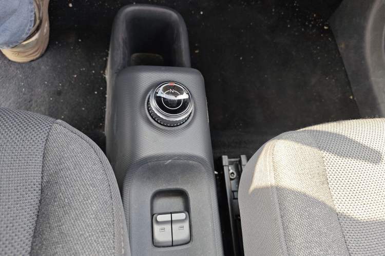 Used Wuling Zhiguang New Energy 2025 Comfort Model Gear Lever