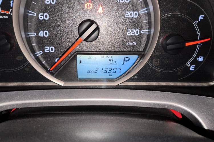 Used Toyota RAV4 2016 2.0L CVT Two-Wheel Drive Fashion Edition China V Standard