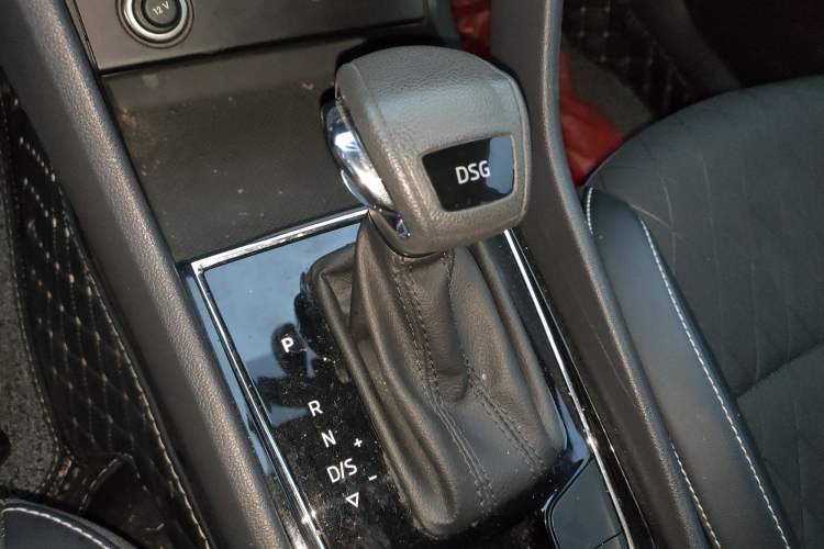 Used Skoda Karoq 2019 TSI280 SmartDrive Luxury Edition China V Standard
