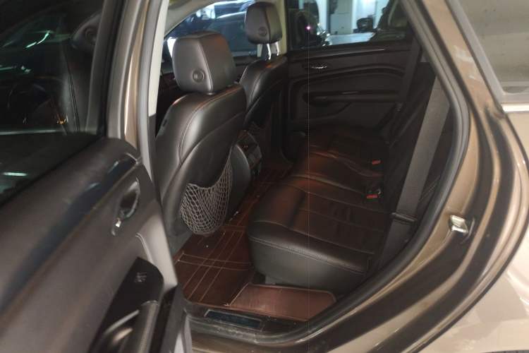 Used Cadillac SRX 2015 3.0L Comfort Version