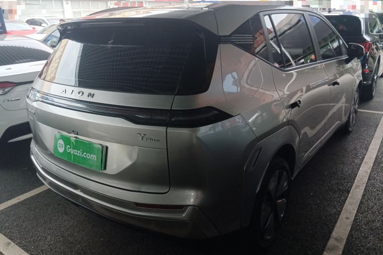 Used AION Y 2023 Younger

