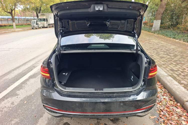 Used Volkswagen Lavida 2024 300TSI DSG Starry Sky Leading Edition Trunk