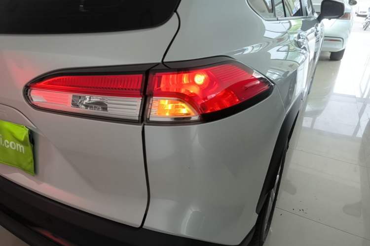 Used Toyota FRONTLANDER 2022 2.0L CVT Leading Edition