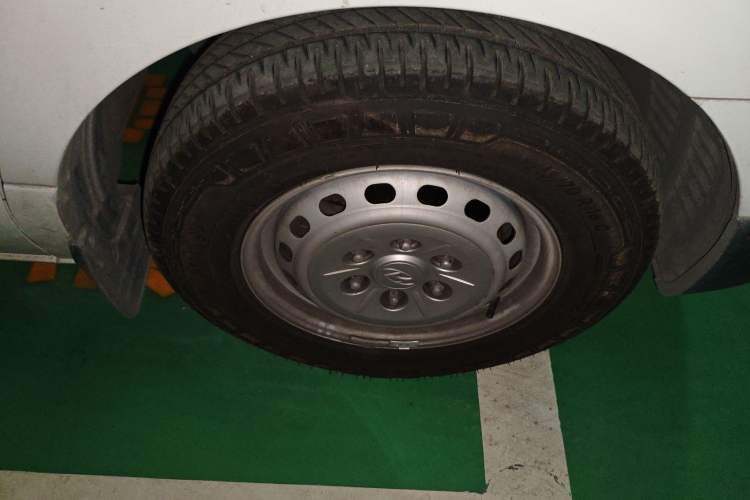 Used Hyundai H-1 Starex 2011 2.4L Comfort Edition
