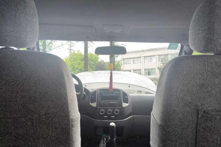 Used FORTHING Lingzhi 2014 V3 1.5L 7-Seater Standard Model II Headliner