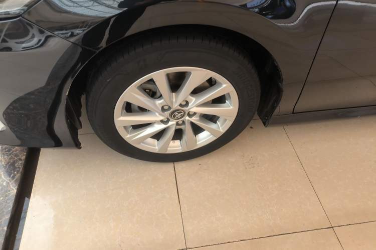 Used Toyota Camry 2021 2.0G Luxury Edition Left Front Wheel Hub