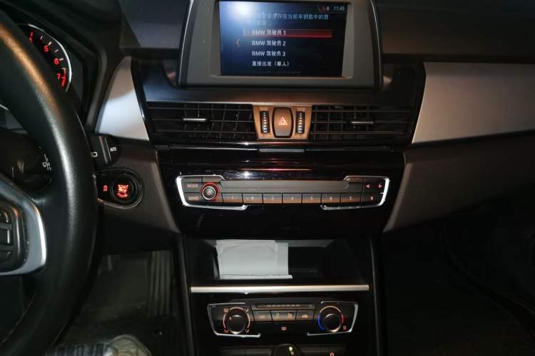 Used BMW 2 Series Active Tourer 2016 218i Fashion Model Audio And AC Panel