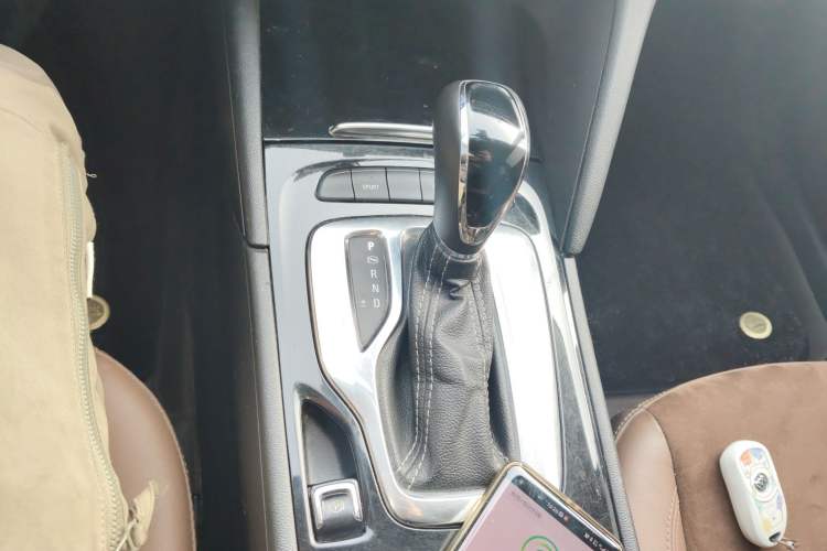 Used Buick Regal 2019 20T Elite Version China VI Standard