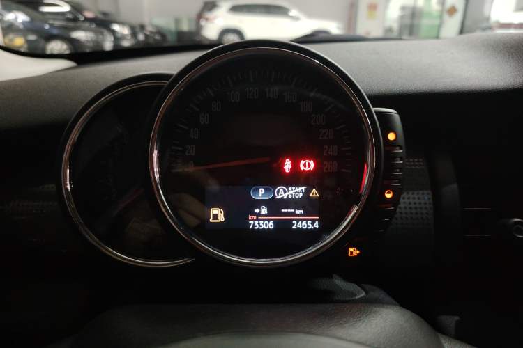 Used MINI 2014 1.5T COOPER Fun Instrument Cluster