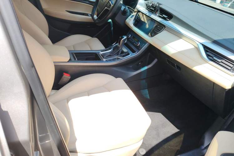 Used Geely Auto Emgrand 2018 1.5L CVT Luxury Model Right Front Seat