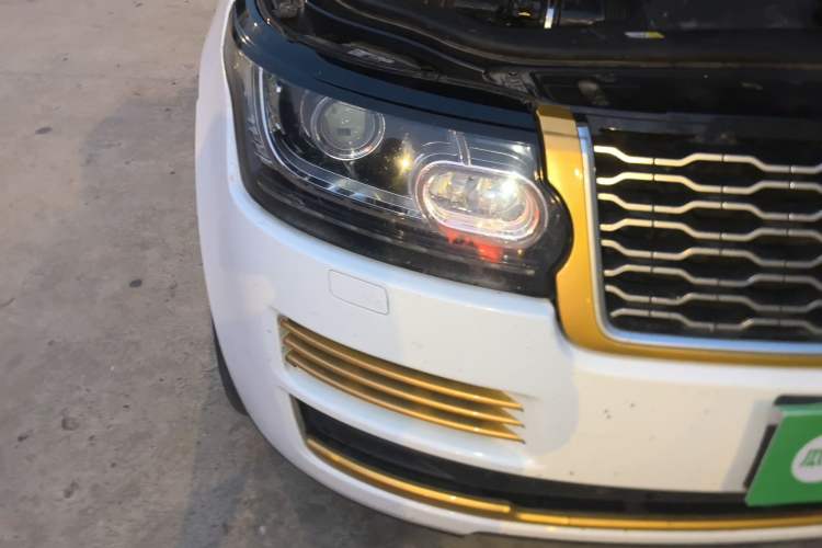 Used Land Rover Range Vogue 2017 3.0 V6 SC Vogue Extended Version