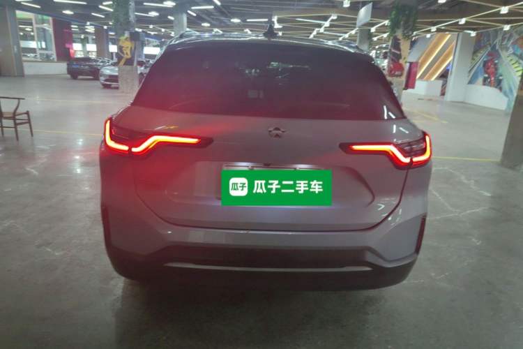 Used Nio ES6 2020 465 km Signature Edition