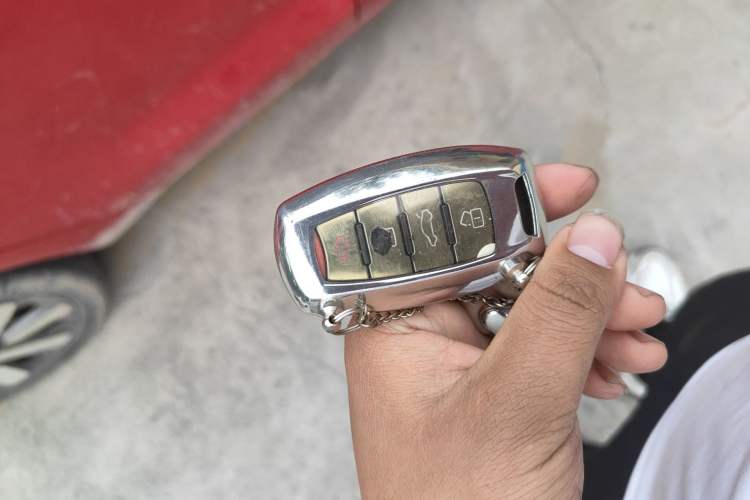 Used ORA Black Cat 2021 351 km Luxury Version
