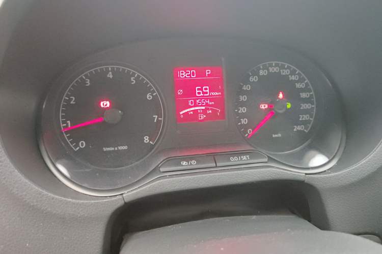 Used Volkswagen Polo 2013 1.6L Automatic Comfort Edition Odometer Close Up