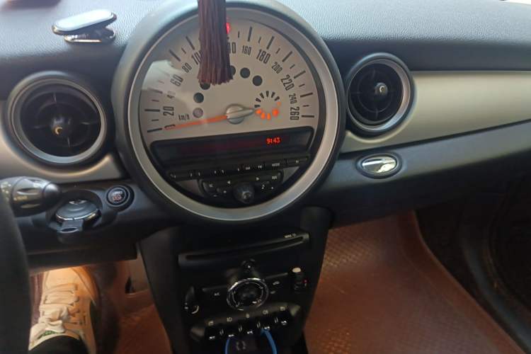 Used MINI Clubman 2011 1.6L COOPER Fun Audio And AC Panel