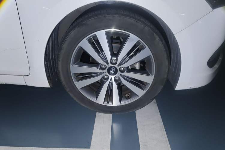 Used Hyundai Mistra 2016 1.8L Automatic Deluxe DLX Model