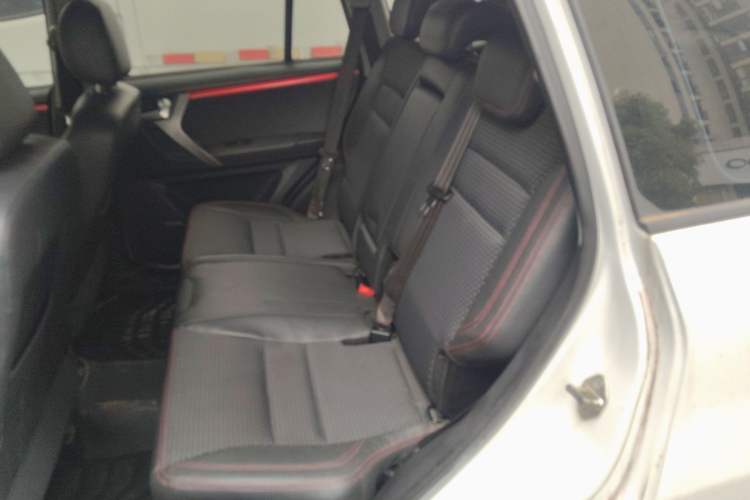 Used Chery Tiggo 3 2016 1.6L CVT ZhiShang Edition Left Rear Seat