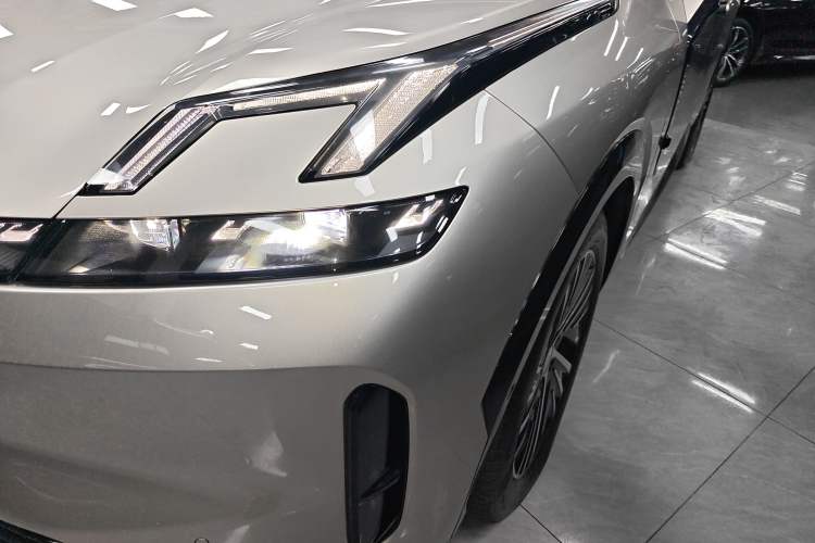 Used Lynk & Co 08 EM-P 2023 245km Ultra-Long Range Halo Left Front Headlight