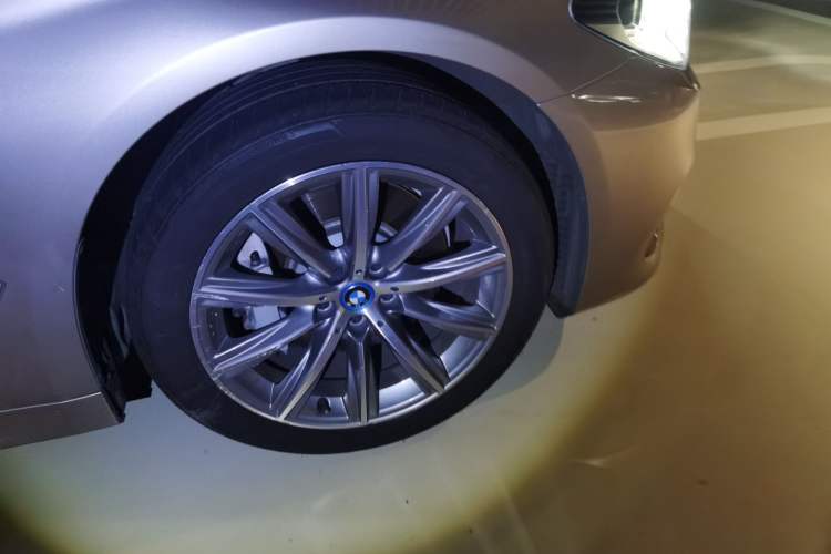 Used BMW 5 Series New Energy 2019 530Le Luxury Package
