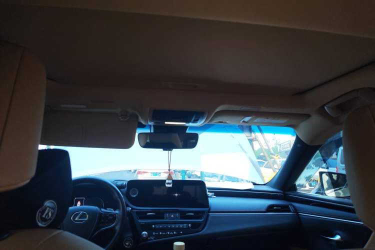 Used Lexus ES 2023 200 Excellence Edition