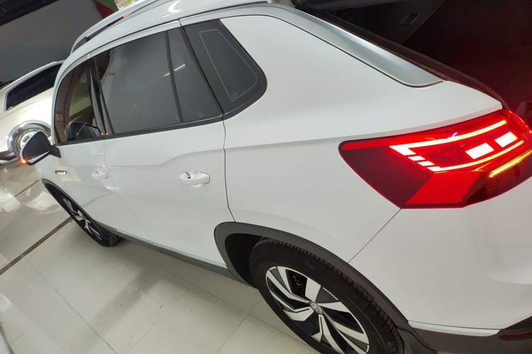 Used Volkswagen Tayron 2022 280TSI Two-Wheel Drive Luxury Smart Connectivity Version
