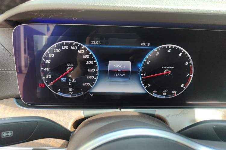 Used Mercedes-Benz E-Class 2019 Restyled E 300 L Luxury Edition
