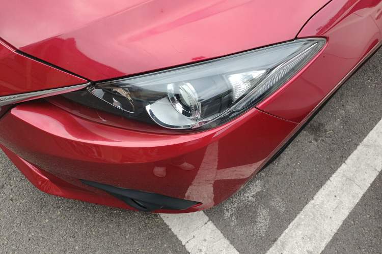 Used Mazda 3 Axela 2016 Sedan 1.5L Automatic Comfort Model Left Front Headlight