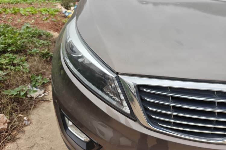 Used Kia Sportage R 2015 2.0L Automatic Two-Wheel Drive DLX Model