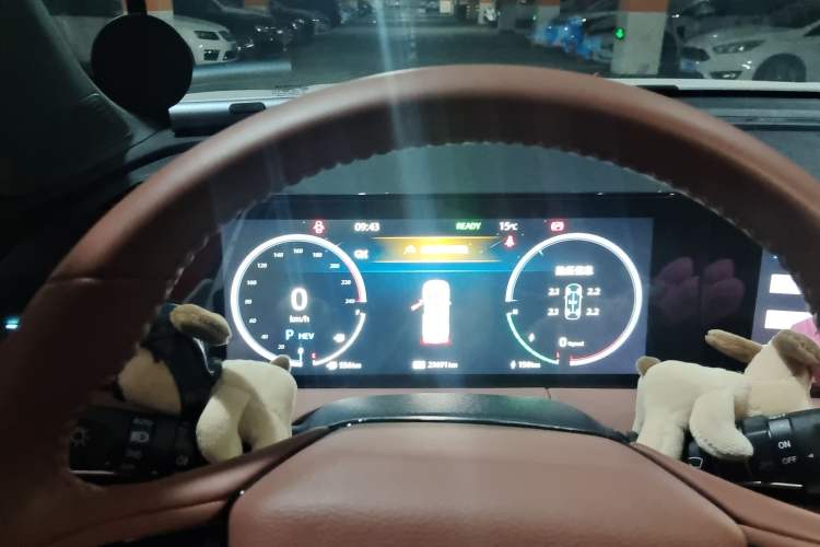 Used Changan CS75 PLUS iDD 2023 ZhiDian iDD Smart Leading Model
