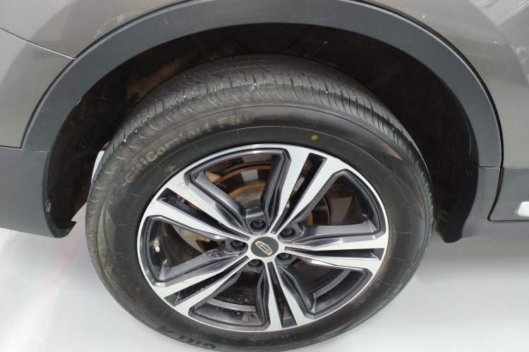 Used Geely Auto Emgrand X7 Sport 2022 1.8TD DCT Zhiya Trim
