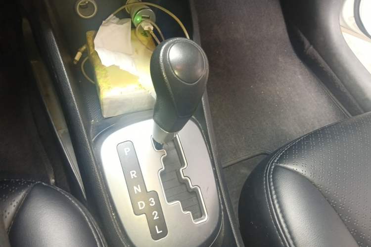 Used Kia K2 2015 Sedan 1.4L Automatic GLS
