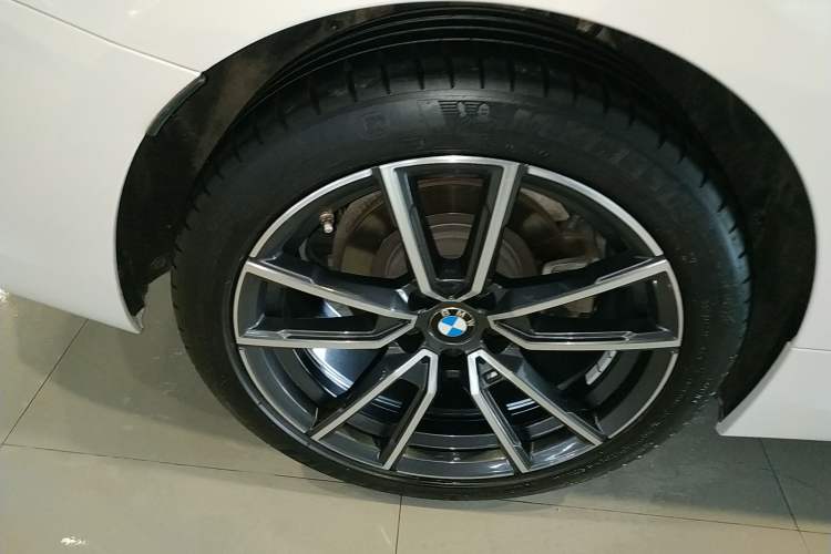 Used BMW 3 Series 2022 Restyled 320Li M Sport Package