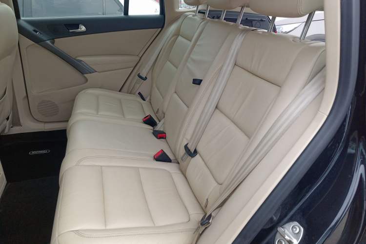 Used Volkswagen Tiguan 2010 2.0 TSI Automatic All-Wheel-Drive Elite Edition