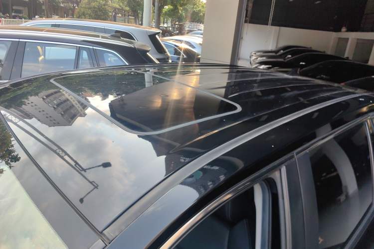 Used Toyota Wildlander 2022 2.0L CVT Two-Wheel Drive Luxury PLUS Edition Roof