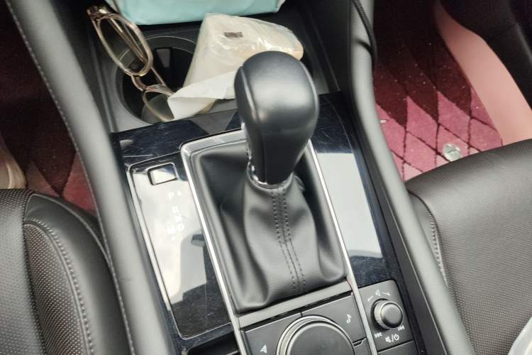 Used Mazda Mazda 3 Axela 2021 2.0L Automatic Zhi Rui Edition
