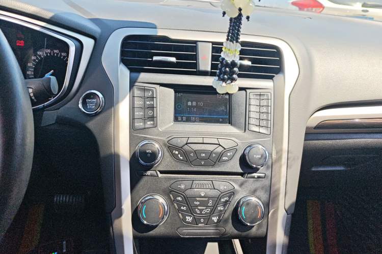 Used Ford Mondeo 2013 2.0L GTDi 200 Fashion Edition
