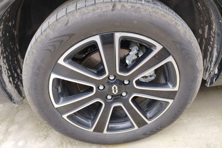 Used Hima AITO M7 2024 1.5T Intelligent Driving 4WD Ultra Version 6 Seats