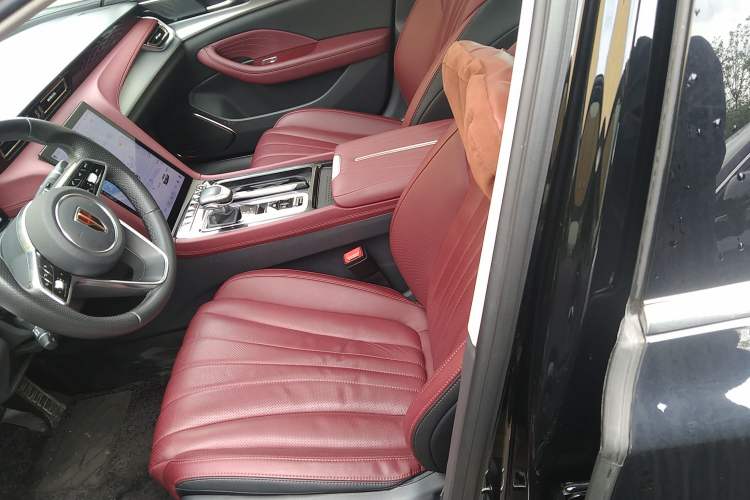 Used Hongqi H5 2024 2.0T Automatic Smart Connect Flagship Edition