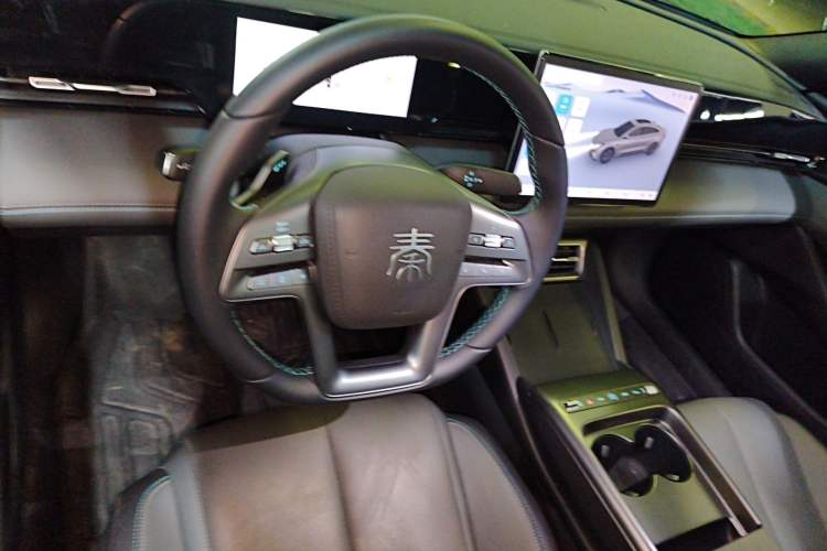 Used BYD Qin L 2025 EV 470KM Leading Edition Steering Wheel