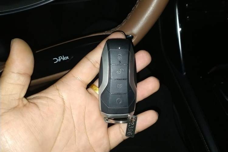 Used BYD Tang New Energy 2021 DM-i 112KM Prestige Model Vehicle Key