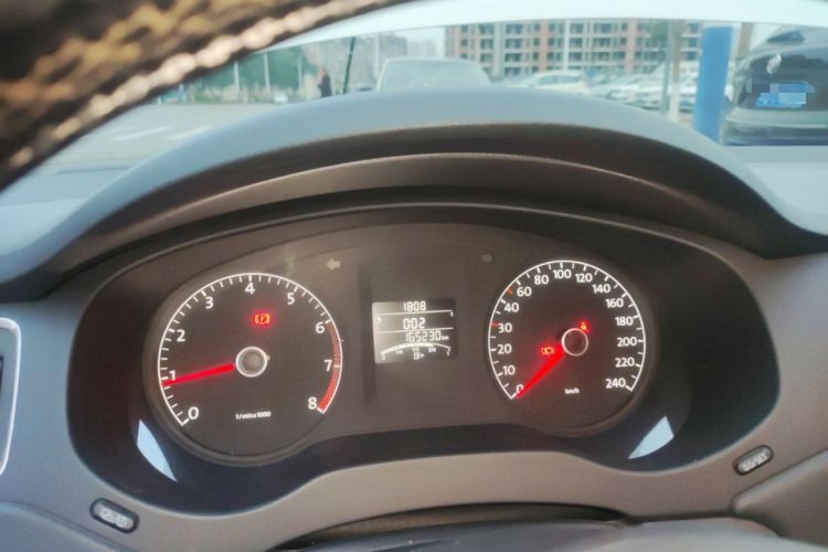 Used Volkswagen Sagitar 2012 1.6L Manual Comfort Model
