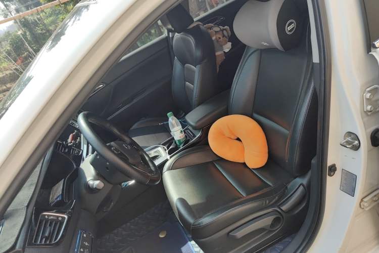 Used Hyundai Mistra 2014 1.8L Automatic Smart GLS
