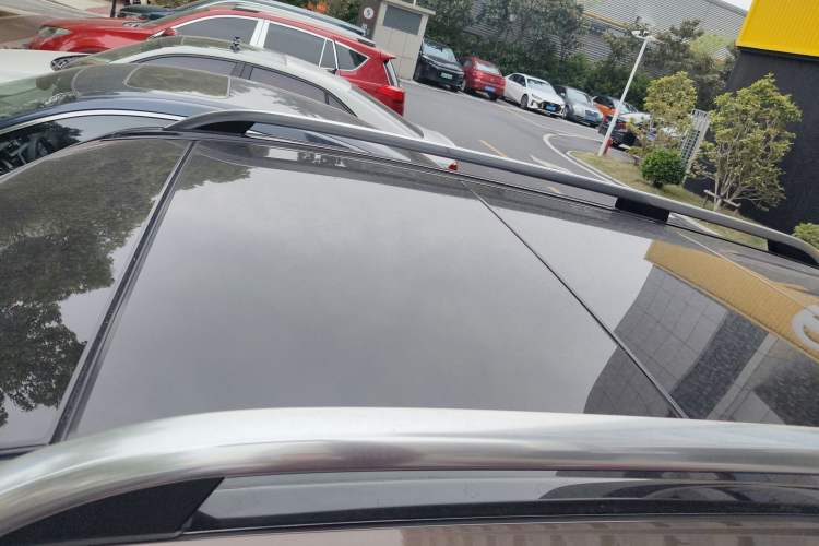 Used Mercedes-Benz GLK-Class 2013 GLK 300 4MATIC Dynamic Sunroof Model Roof