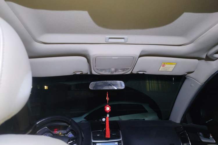 Used Geely Auto Emgrand 2014 Sedan 1.3T Manual Elite Model
