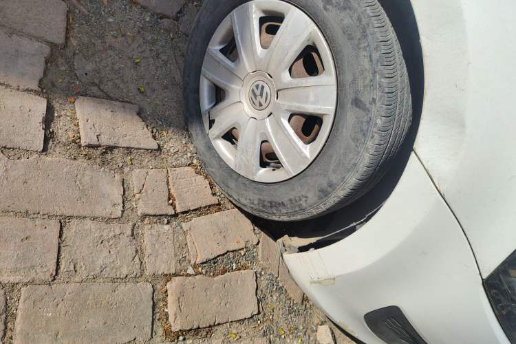 Used Volkswagen Polo 2013 1.4L Manual Fashion Edition
