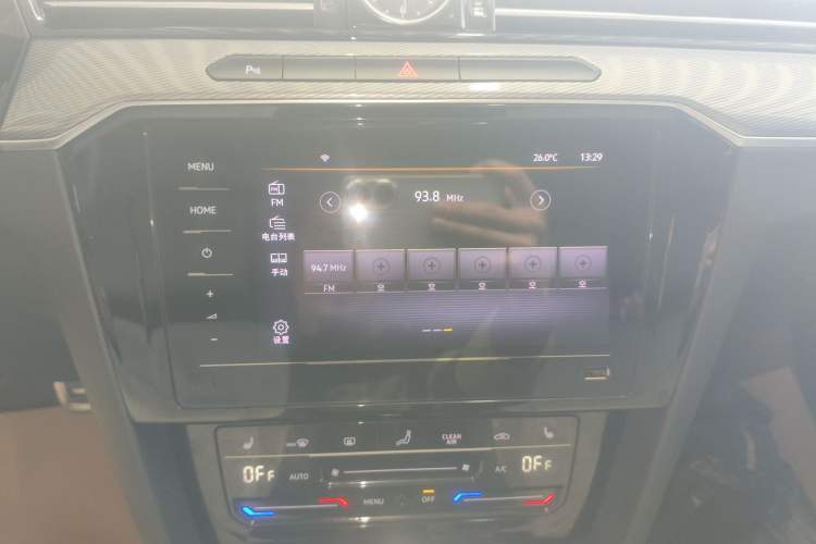 Used Volkswagen Magotan 2023 2 Million Units Limited Edition 330TSI DSG Leading Version Audio And AC Panel