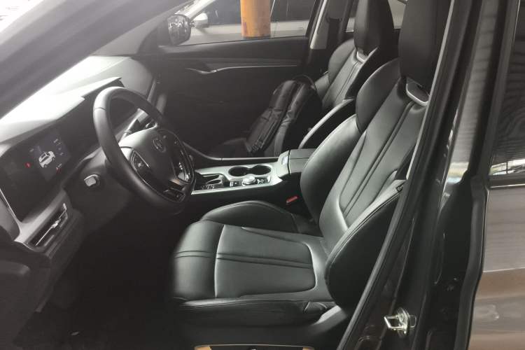 Used CHANGAN CS75 PLUS 2022 Classic Edition 1.5T Automatic Pioneer Model
