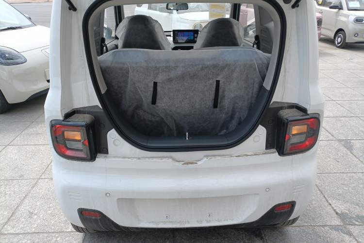 Used Geely Galaxy Panda 2024 Panda Mini 200km Endurance Bear
