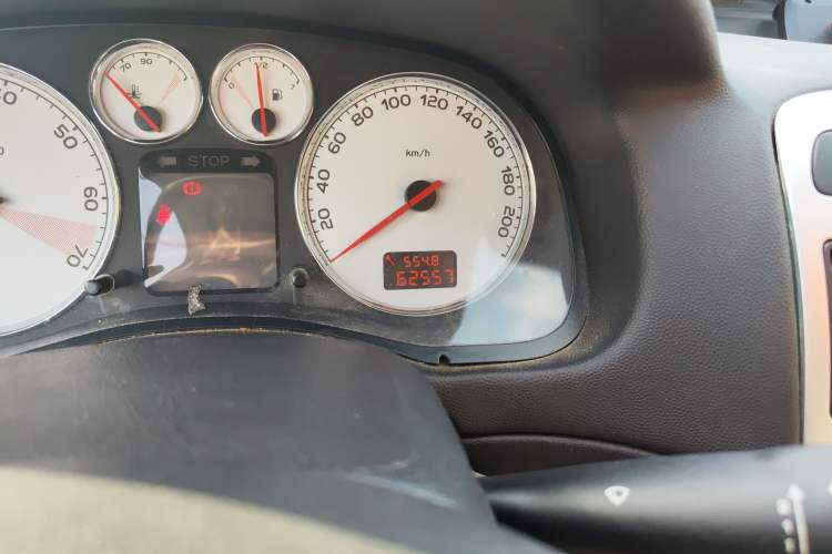 Used Peugeot 307 2012 Hatchback 1.6L Manual Comfort Edition
