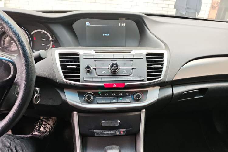 Used Honda Accord 2015 2.0L LX Comfort Edition